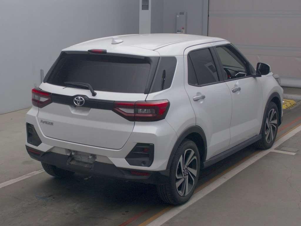 WhatsApp Image 2025-10-03 at 3.41.58 PM (1)